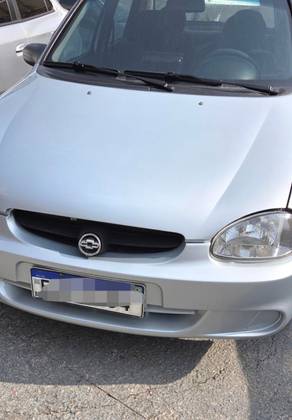CHEVROLET CLASSIC 1.0 MPFI LIFE 8V FLEX 4P MANUAL